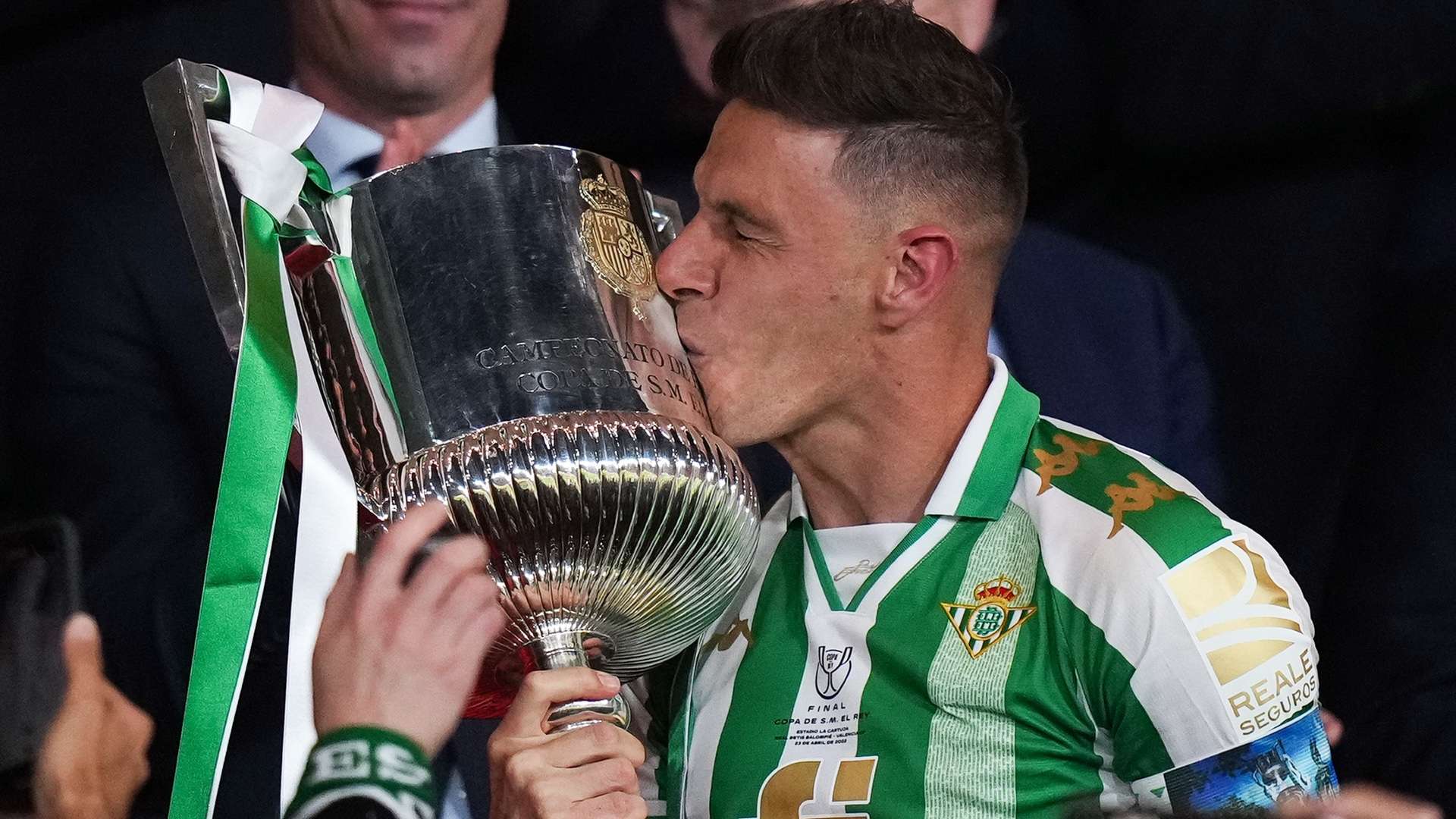 而坎塞洛在 而坎塞洛在